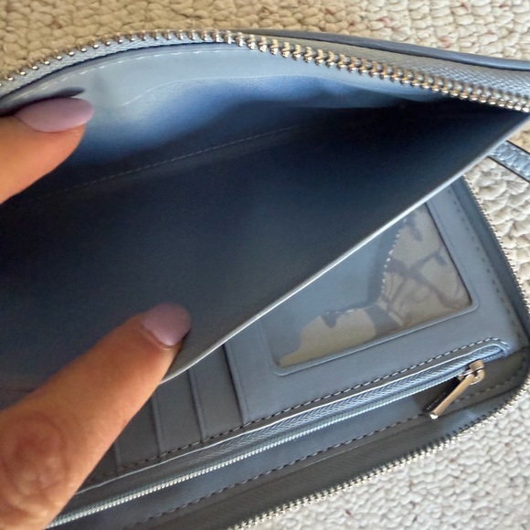 Coach Dempsey zip wallet- light blue - Picture 6 of 10